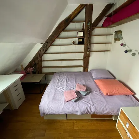 Atypique, Centre De *