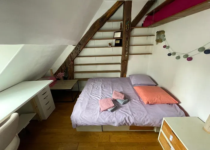 Atypique, Centre De *